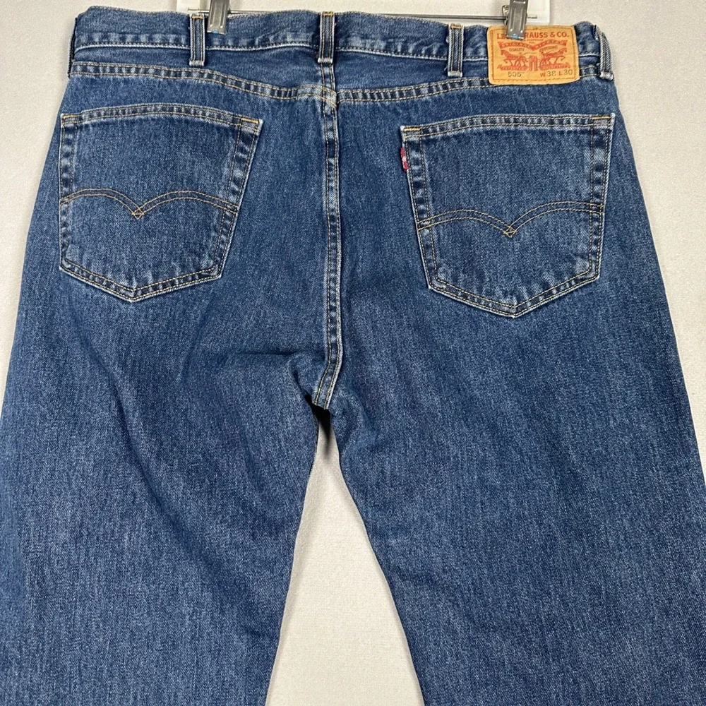 Levi's 505 Jeans Mens 38x30 Regular Fit Blue Straight Leg Denim EUC